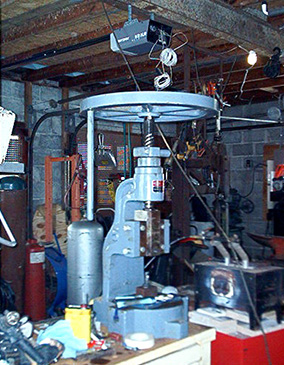 The screw press