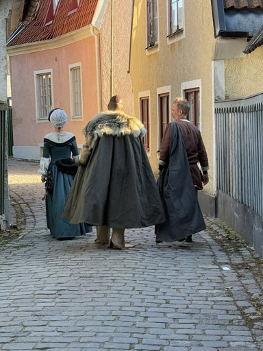 Folk in Medieval costumes - Photo by Tour guest Katie Palmer Folk in Medieval costumes - Photo by Tour guest Katie Palmer