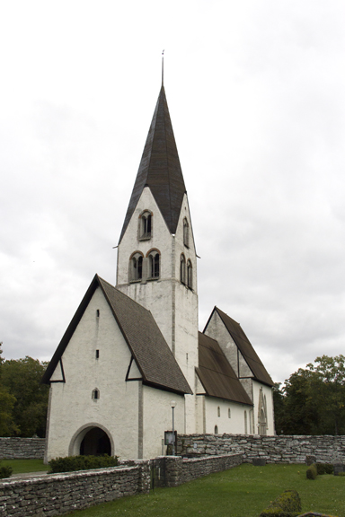 Garde Kyrka (church) Garde Kyrka (church)